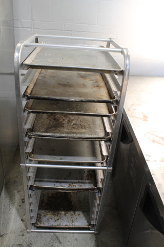 Metal Commercial Pan Rack w/ 7 Baking Pans.