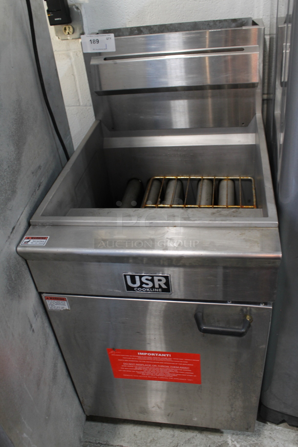 2019 USR Cooking CF-75 Stainless Steel Commercial Floor Style Natural Gas Powered 75 Pound Capacity Deep Fat Fryer. 150,000 BTU. - Item #1097710