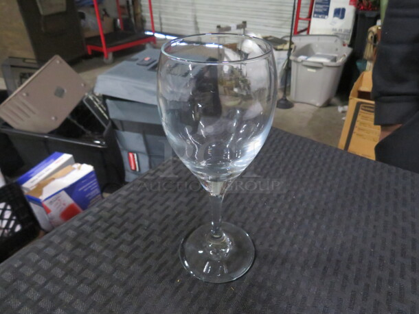 Stem Wine Glass. 11XBID