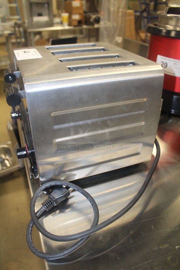 NEW! Waring Model WCT815B Commercial 4 Slot Toaster. 11x10x9. 208V/60Hz.   - Image 3 of 6