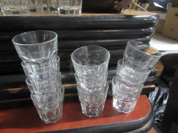 Assorted Size Rocks Glasses. 10XBID - Image 1 of 1