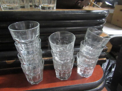 Assorted Size Rocks Glasses. 10XBID