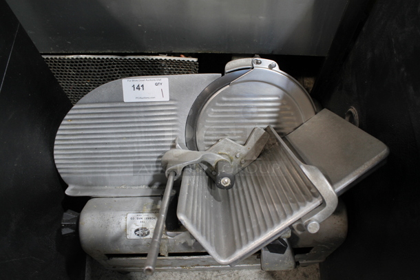 Hobart 8065 Stainless Steel Commercial Countertop Automatic Meat Slicer. 115 Volts, 1 Phase. Tested and Working! - Image 2 of 5
