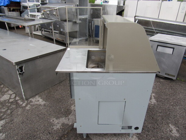 One Single Well Food Warmer With Sneeze Guard. 25X34X54 - Image 2 of 3