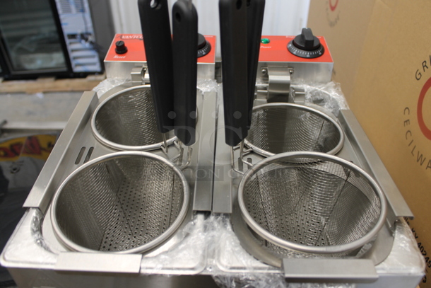 BRAND NEW SCRATCH AND DENT! 2023 Avantco 177PC102 Stainless Steel Commercial Countertop Electric Powered Pasta Cooker. Rethermalizer. 120 Volts, 1 Phase.  - Image 3 of 5