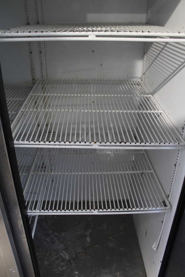 True TG2R-2S Stainless Steel Commercial 2 Door Reach In Cooler w/ Poly Coated Racks on Commercial Casters. 115 Volts, 1 Phase. Tested and Working! - Image 5 of 5