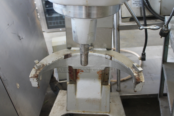 Hobart D 300T Metal Commercial Floor Style 30 Quart Planetary Dough Mixer w/ Attias Control Panel. 115 Volts, 1 Phase. Cannot Test Due To Cut Power Cord - Image 3 of 5