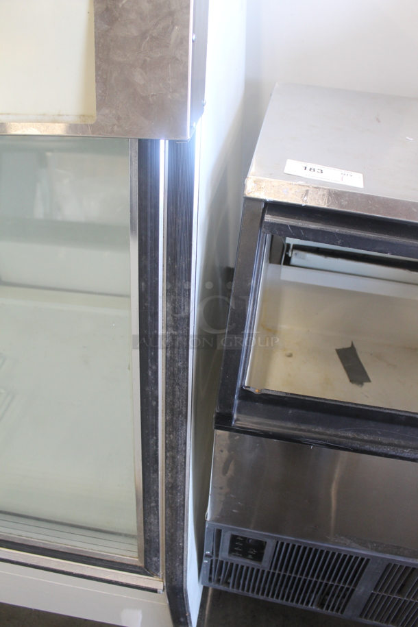 Master-Bilt FIP-50 Metal Commercial Ice Cream Cake Freezer Display Case Merchandiser. 208-230 Volts, 1 Phase. - Image 7 of 8