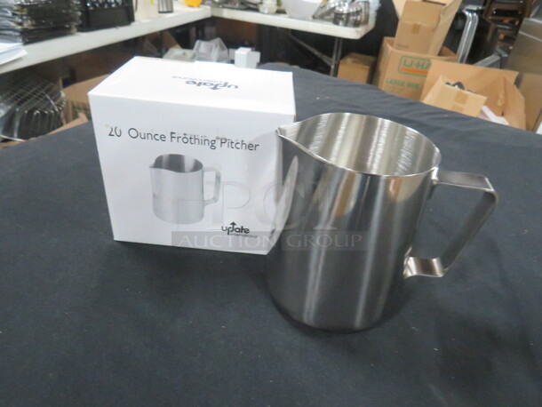 NEW 20oz Stainless Steel Frothing Pitcher. 5XBID