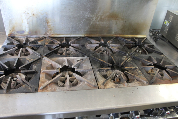 Migali C-RO8-NG Stainless Steel Commercial Natural Gas Powered 8 Burner Range w/ 2 Ovens, Over Shelf and Back Splash on Commercial Casters. - Image 3 of 12