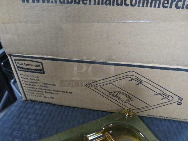 NEW Rubbermaid 1/3 Size Amber Hinged Lid For Storage Container. 6XBID. - Image 3 of 3