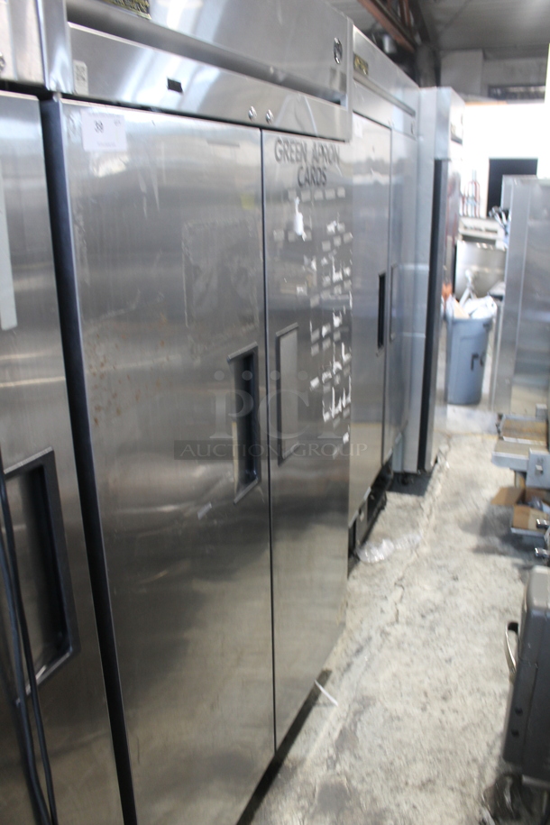 2015 True TG2R-2S ENERGY STAR Stainless Steel Commercial Two Door Reach In Cooler w/ Poly Coated Racks on Commercial Casters. 115 Volts, 1 Phase. Tested and Working! - Image 2 of 7