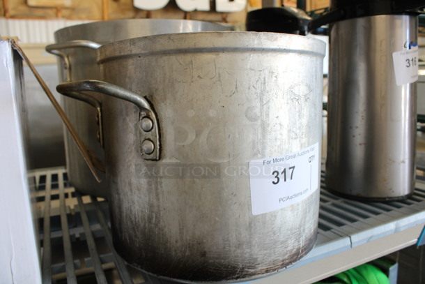 Metal Stock Pot. 13x10x9 - Image 3 of 3