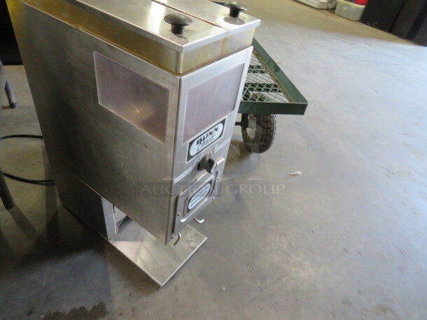 One Bunn O Matic Precision Grinder. Model# G92T. 120 Volt. 8X18X27 - Image 3 of 3