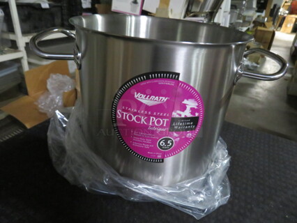 One NEW Vollrath 6.5 Quart Stainless Steel  Stock Pot. #47720