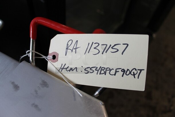 BRAND NEW SCRATCH AND DENT! 2022 Backyard Pro 554BPCF90QT Metal Commercial Propane Gas Powered 90 Quart Cajun Seafood Boiler on Commercial Casters. 135,000 BTU. Tested and Working! - Image 8 of 10