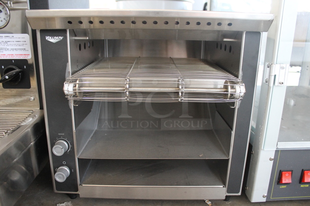 BRAND NEW SCRATCH AND DENT! Vollrath JT1H Stainless Steel Commercial Countertop Conveyor Toaster with 2 1/2" Opening. 120 Volts, 1 Phase. Tested and Working! - Image 2 of 6