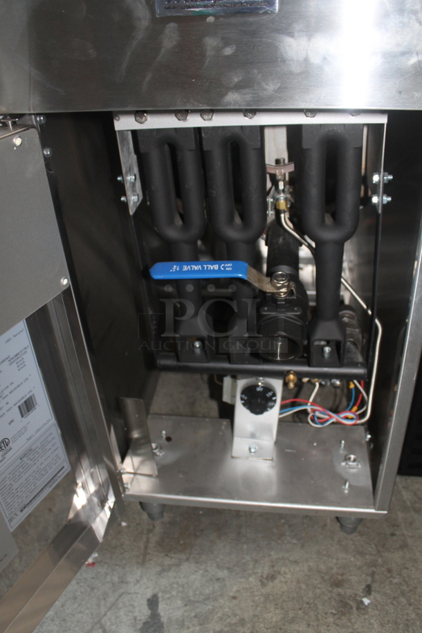 BRAND NEW SCRATCH AND DENT! 2016 Migali C-F40-NG Stainless Steel Commercial Floor Style Natural Gas Powered Deep Fat Fryer. 102,000 BTU.  - Image 5 of 7