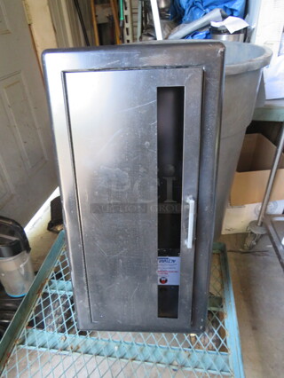 One Fire Extinguisher Box. #C1017V17FX2BBB.