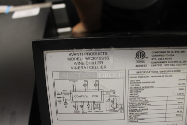 BRAND NEW SCRATCH AND DENT! Avanti WC3015S3S 30 Bottle Black Wine Chiller With Wood Accent Shelving. 115V. Tested And Working!  - Image 5 of 6