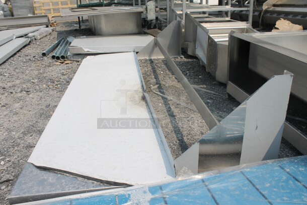 BRAND NEW SCRATCH AND DENT! Regency 600PS1560 Commercial Stainless Steel Wall Mounted Pot Rack.  - Image 4 of 5