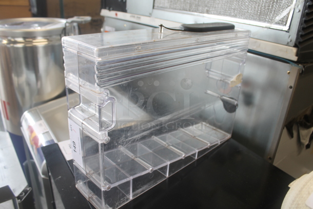 Clear Poly Hopper. - Image 3 of 6