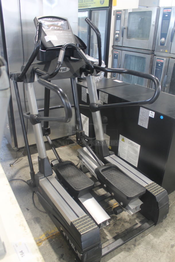 True Fitness TS1 Elliptical Slider, Black. 120V.  - Image 2 of 6