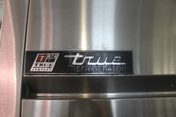 2015 True TG2R-2S Stainless Steel Commercial 2 Door Reach In Cooler w/ Poly Coated Racks on Commercial Casters. 115 Volts, 1 Phase. Tested and Working! - Image 2 of 8