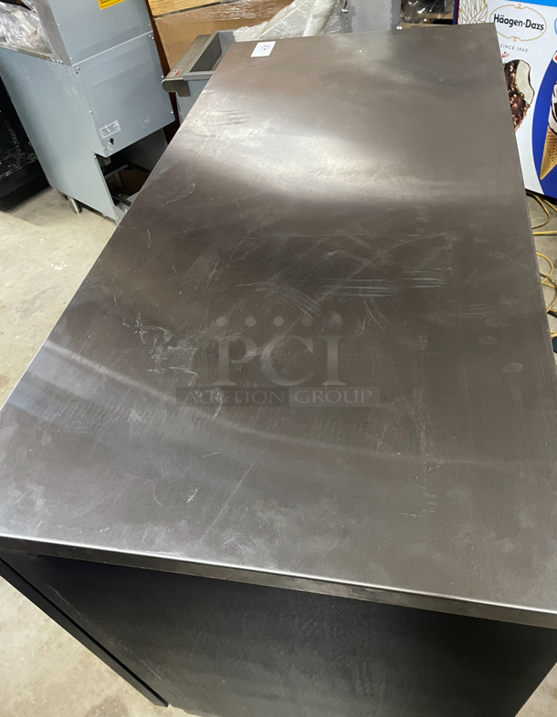Back bar Cooler, Mint Condition (Tested and Working) - Image 3 of 7