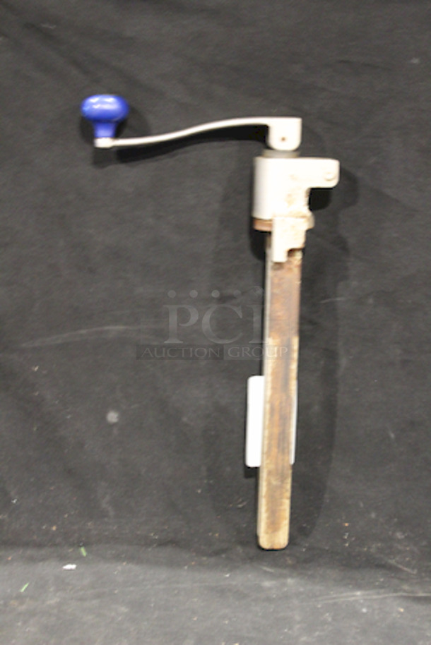 Edlund 12000 Old Reliable® #2® Manual Can Opener Without Base, 10".  - Image 2 of 2