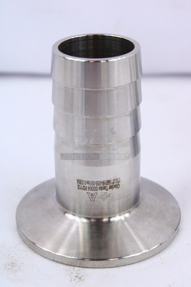 NEW-NEVER USED Glacier Tanks Rubber Hose Barb Adapter 1-1/2” Tri-Clamp Connection x 1" Hose Connection – Stainless Steel SS304. 1.984 x 2.185  4x Your Bid - Image 2 of 4