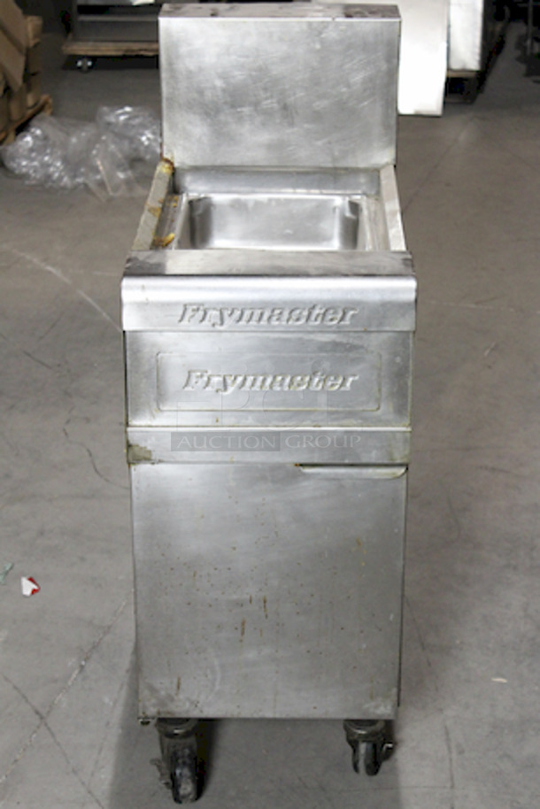 AMAZING! Frymaster 20MC Free-Standing Spreader Cabinet, Stainless On Commercial Casters. 155⁄8 in. W x 31 in. D x 453⁄8 in. H In Working Order. Needs Cord. - Image 1 of 4