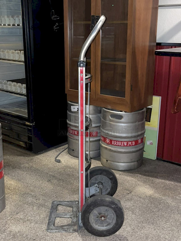 Magliner HAND TRUCK 535B-E1-1030 - 500 lb. Capacity Hand Truck W/ Curved Back Frame W/ Nylon Cross Bars, 55" Bolted Double Grip Handle, 14" x 7-1/2" Extruded Aluminum Nose Plate, and 10" Balloon Cushion Wheels. 18-1/2"x23x55 - Image 4 of 4