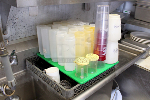 MASSIVE!! All-4-1 Lot Of Squeeze Bottles, Cutting Board, Glass Washing Rack, Shakers