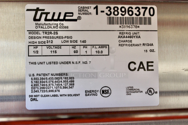 LIKE NEW!! TRUE TR2R-2S 2 Door Stainless Steel Reach In Cooler Refrigerator 5″ castors, 1/2 HP, 115v/60/1-ph, 5.9 amps, NEMA 5-15P, cULus, UL EPH Classified, Made in USA.  - Image 5 of 6