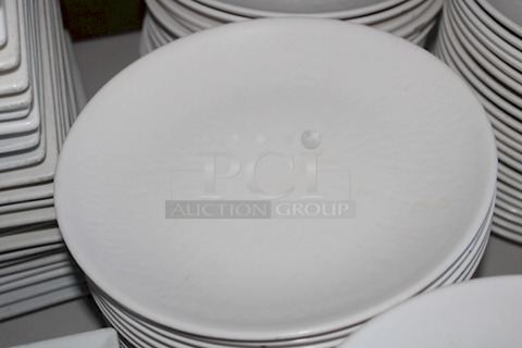 NICE! World Bell Melamine Textured 10" Round Plates. 18x Your Bid