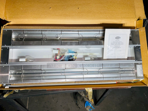 NEW!! NEVER USED! Hatco GRAHL-48D Glo-Ray 48" Aluminum Dual High Wattage Lighted Infrared Warmer with 6" Spacer and Toggle Controls - 120/208V, 2440W

Width	48 Inches
Depth	18 Inches
Height	2 1/2 Inches
Hertz	60 Hertz
Phase	1 Phase
Voltage	120/208 Volts
Wattage	2,440 Watts
Control Type	Attached Toggle - Image 4 of 4