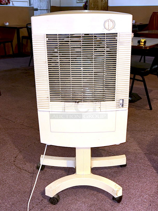 NICE! Climate Technologies 6250020 ULTRACOOLER-UL Combination Portable Cooler and Fan, On Commercial Casters. - Image 1 of 5