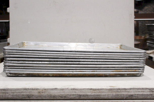 HUGE LOT! Vollrath 9001 Wear-Ever Full Size 16 Gauge 18" x 26" Wire in Rim Aluminum Bun / Sheet Pan
18x25-1/2x1	
10x Your Bid
 - Image 2 of 5
