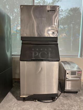 Scotsman CME656 ice machine 