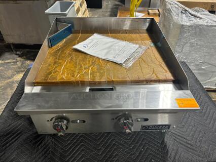 Brand New Scratch & Dent DCGM24 24 in. W Griddle with 2 Burners