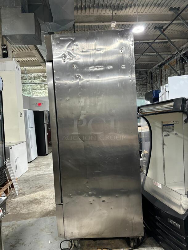 Entree CR2 49 Cu.Ft. Commercial 2 Door Stainless Refrigerator 6 Shelves
 - Image 2 of 5