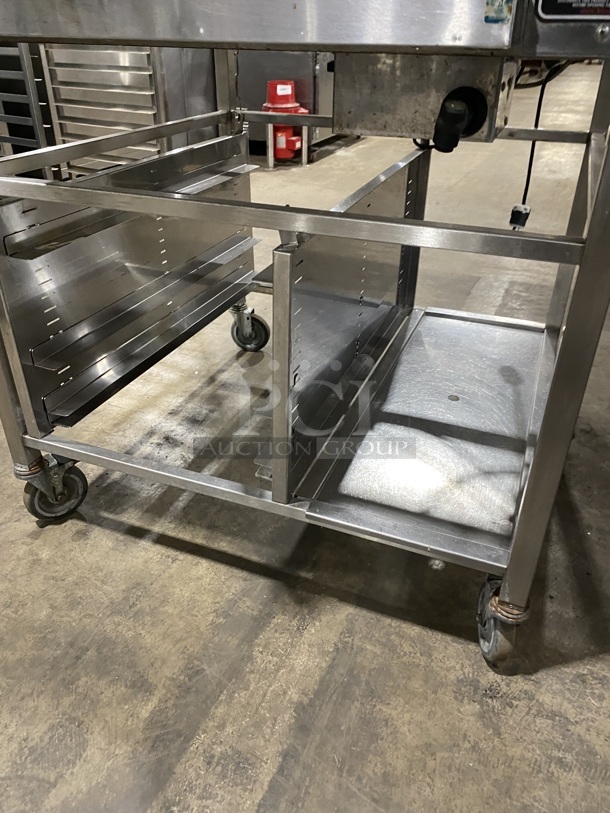 Sweet! BLODGETT Commercial Natural Gas Convection Oven W/ View Through Doors And Metal Oven Racks! On Legs! Model 100G/AA Serial 102811KJ013S 115V/60Hz/1 Phase - Image 4 of 10