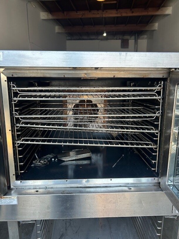 Wolf WC4GD-11D3 Single Deck Full Size Natural Gas Convection Oven - 50,000 BTU One Stand Working - Image 4 of 9