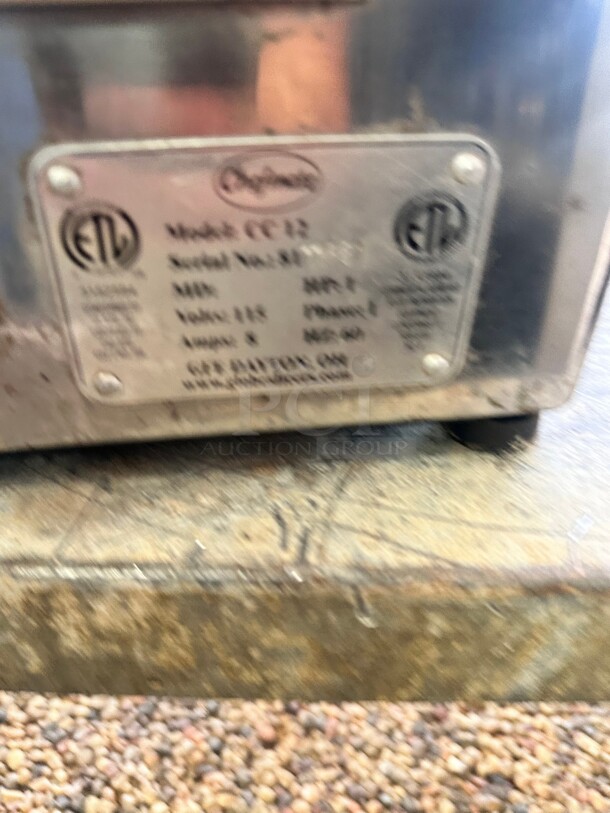 Globe CC12 Chefmate Electric Meat Grinder #12 Head Only 115 Volt  - Image 3 of 6