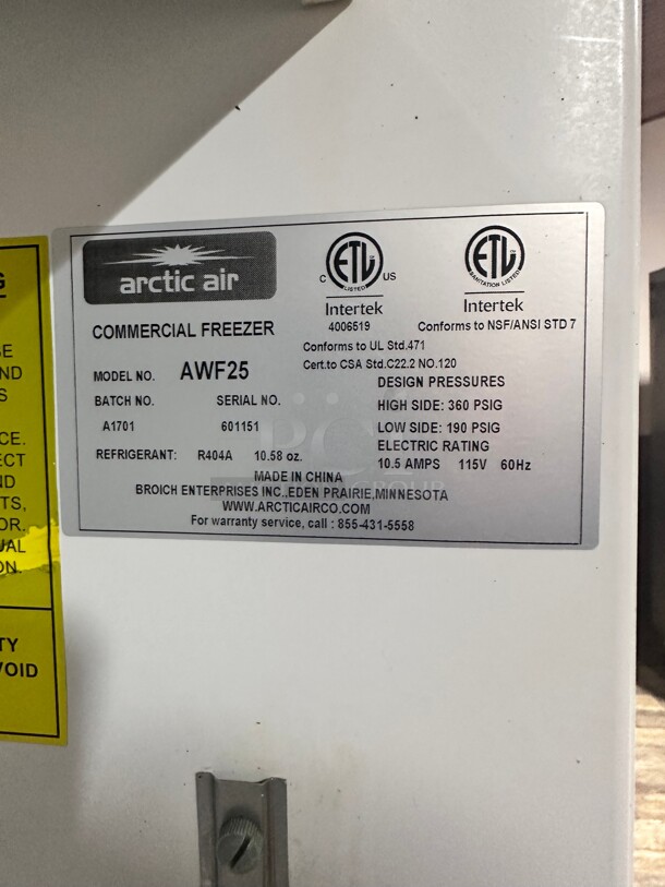 Late Model Arctic Air AWF25 White Single Door Reach In Freezer - 25 cu. ft. 115 Volt Working - Image 8 of 8