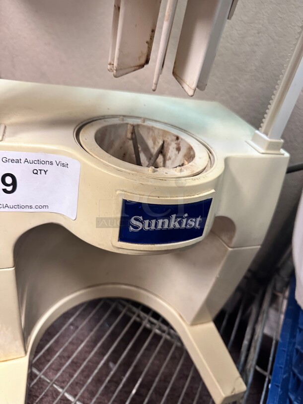 Sunkist S-100 Commercial Sectionizer NSF Manual  - Image 4 of 6