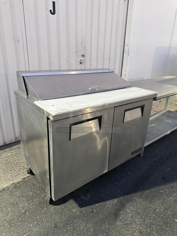 True TSSU-48-12 48 Inch Sandwich/Salad Prep Table w/ Refrigerated Base, 115v NSF  - Image 2 of 8