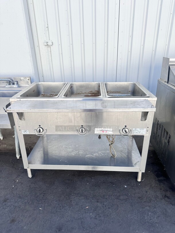 Duke E303 Aerohot Electric 3-Well Steamtable Hot Food Unit, 120V Working - Image 5 of 7