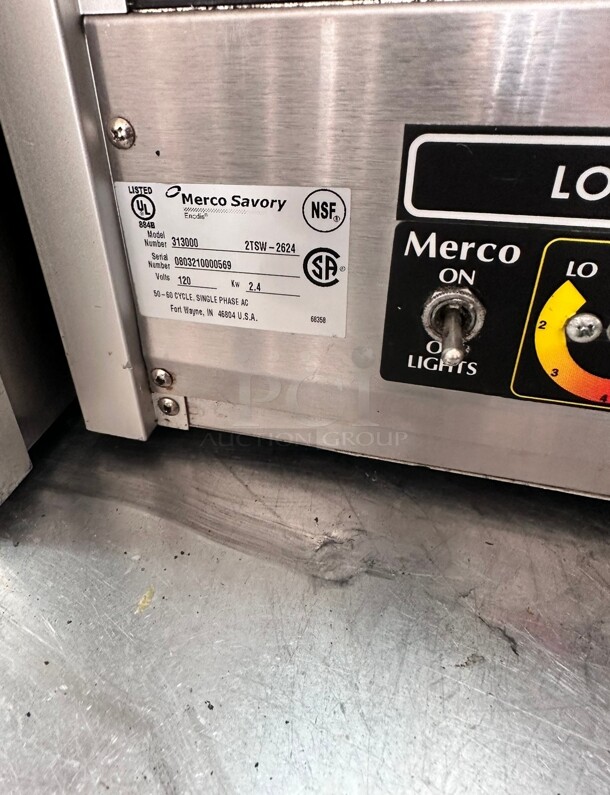 New Merco Savory 2TSW-2624 38 Inch Pass Through Countertop Warmer Merchandiser 120 Volt Tested and Working - Image 6 of 6